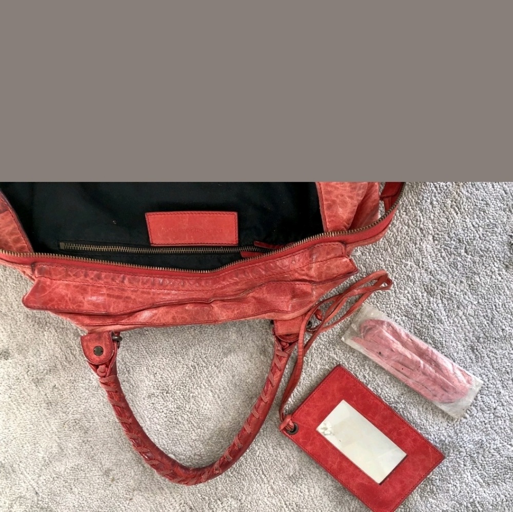 Burgundy ballaniga hand bag